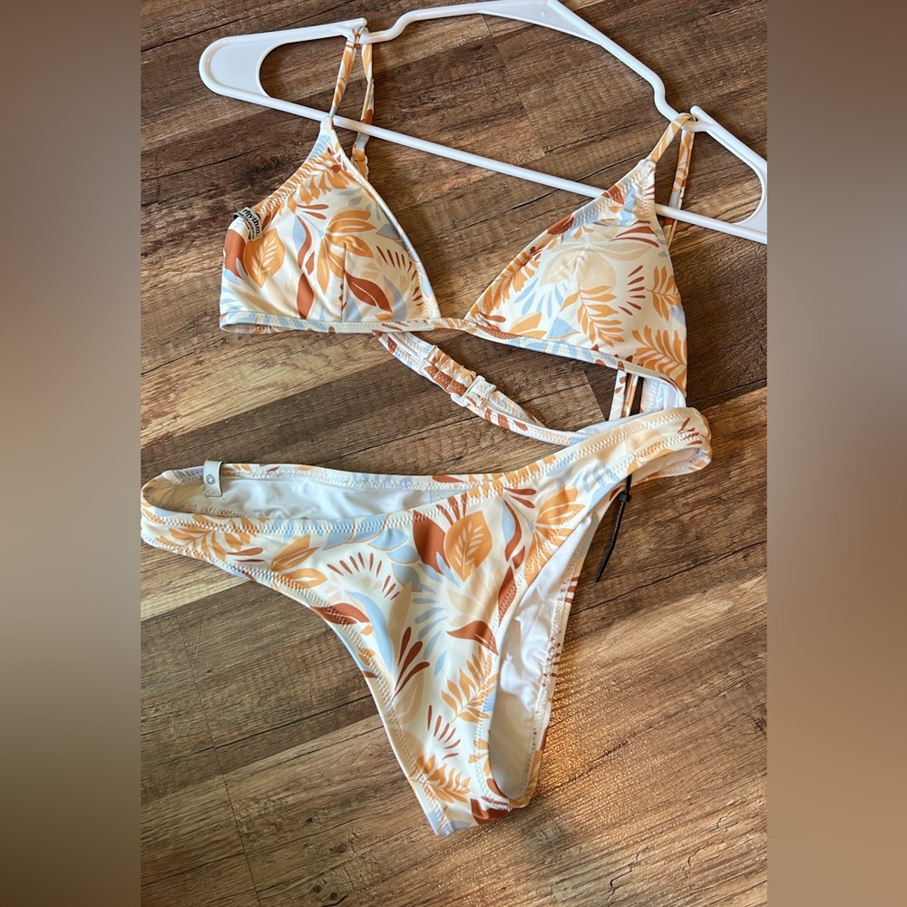 Rhythm. Bikini Floral